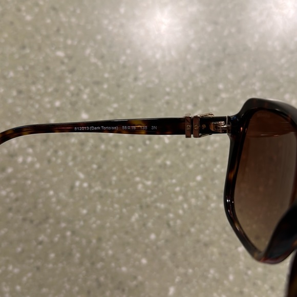 Coach sunglasses HC 8179 - Picture 7 of 7
